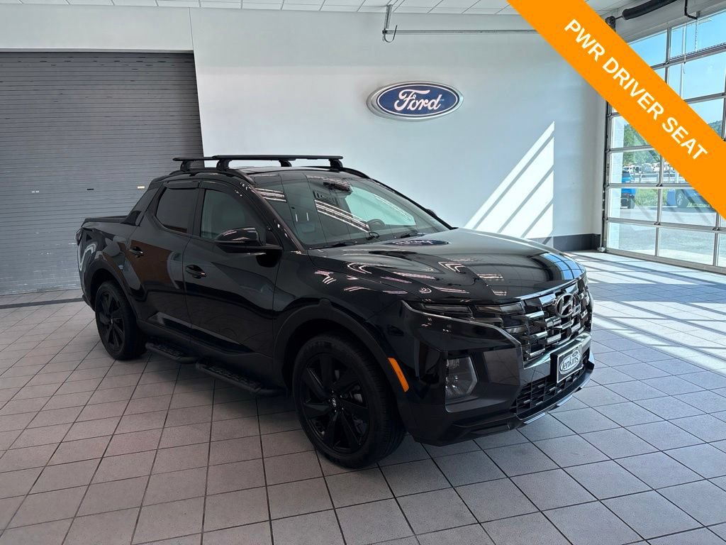 Used 2024 Hyundai Santa Cruz Night AWD/4WD image 1