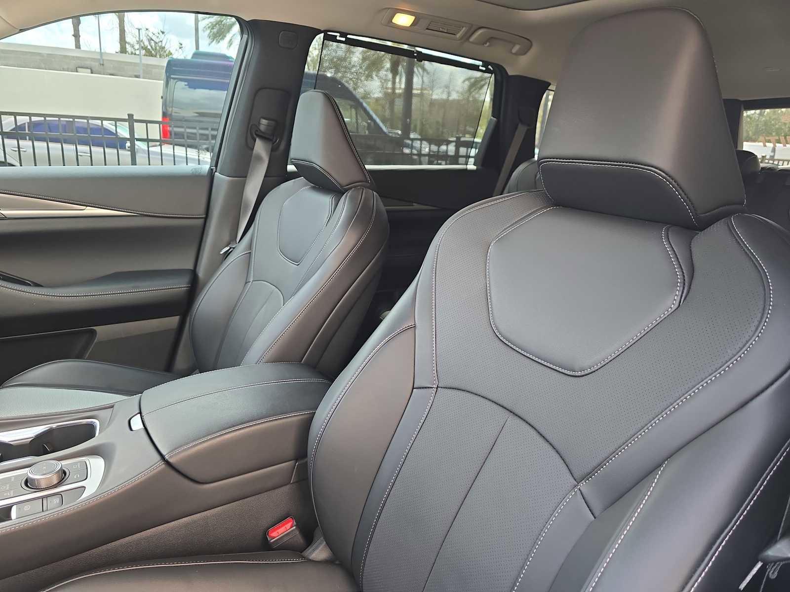 Certified 2026 INFINITI QX60 Luxe w/ Cargo Package image 14