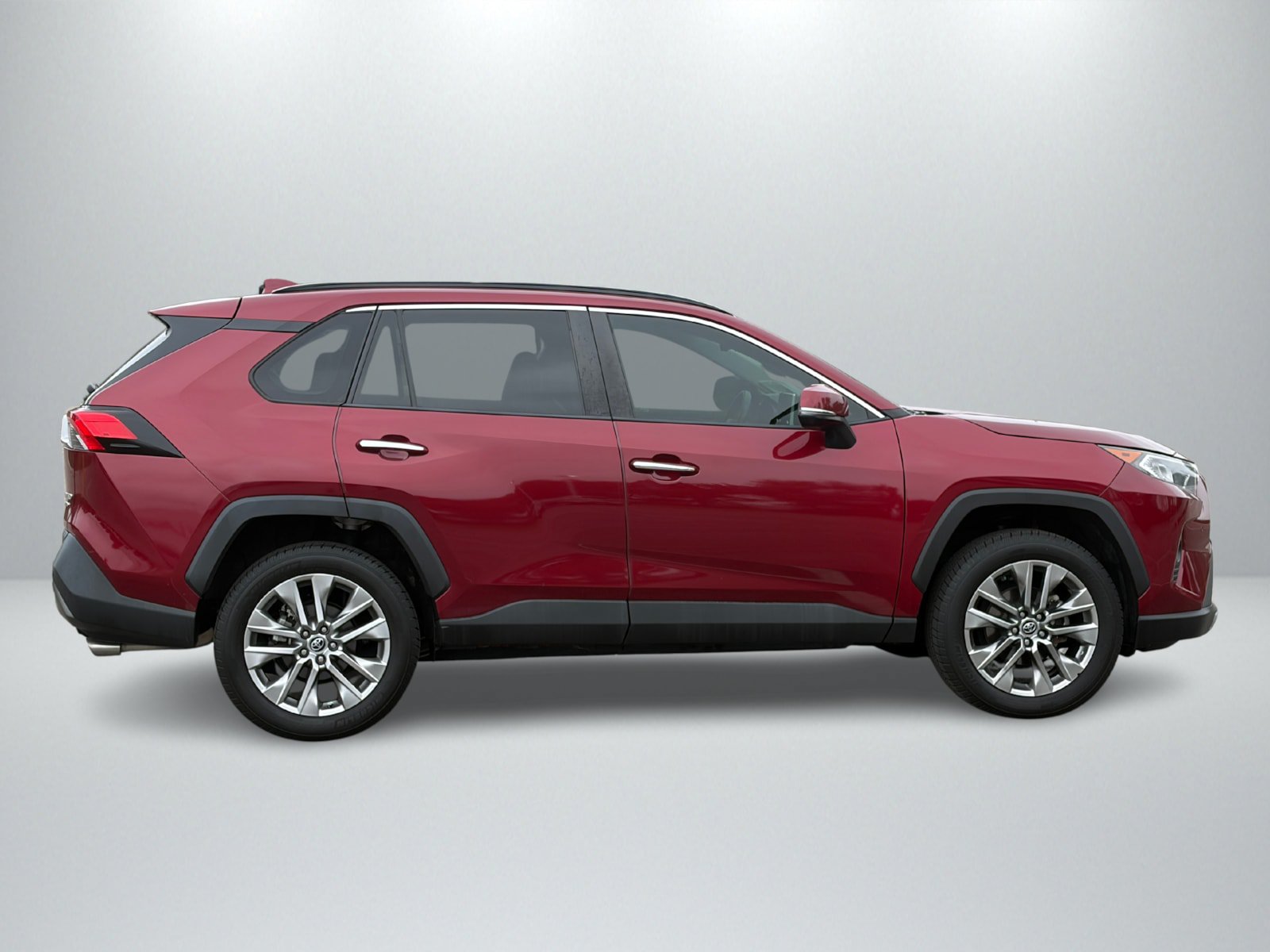 Used 2020 Toyota RAV4 Limited w/ Limited Grade Weather Package AWD/4WD image 6
