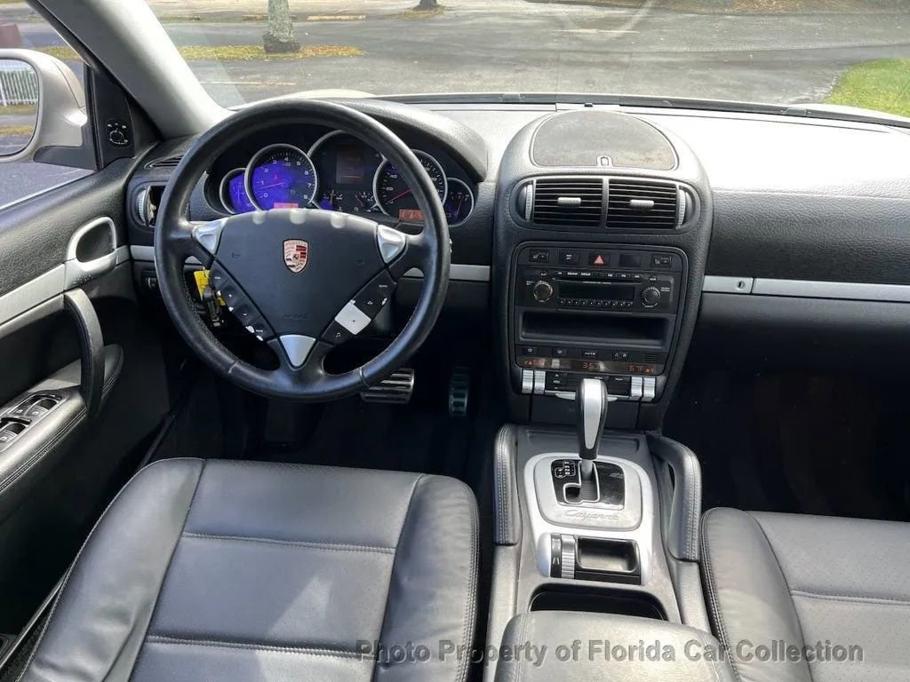 Used 2005 Porsche Cayenne S image 7