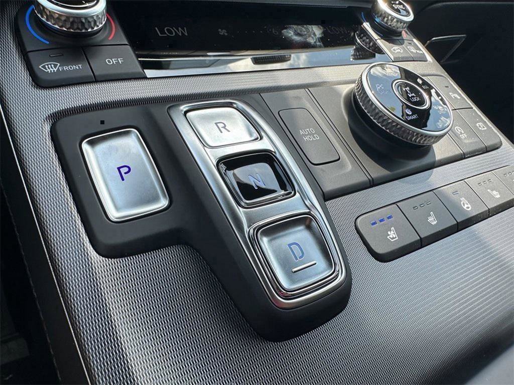 Used 2024 Hyundai Palisade Calligraphy image 47