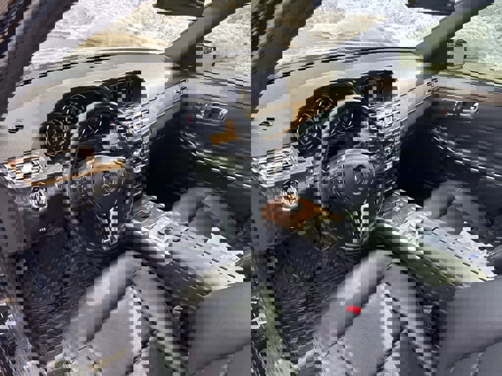 Used 2015 Mercedes-Benz E 350 Sedan image 31