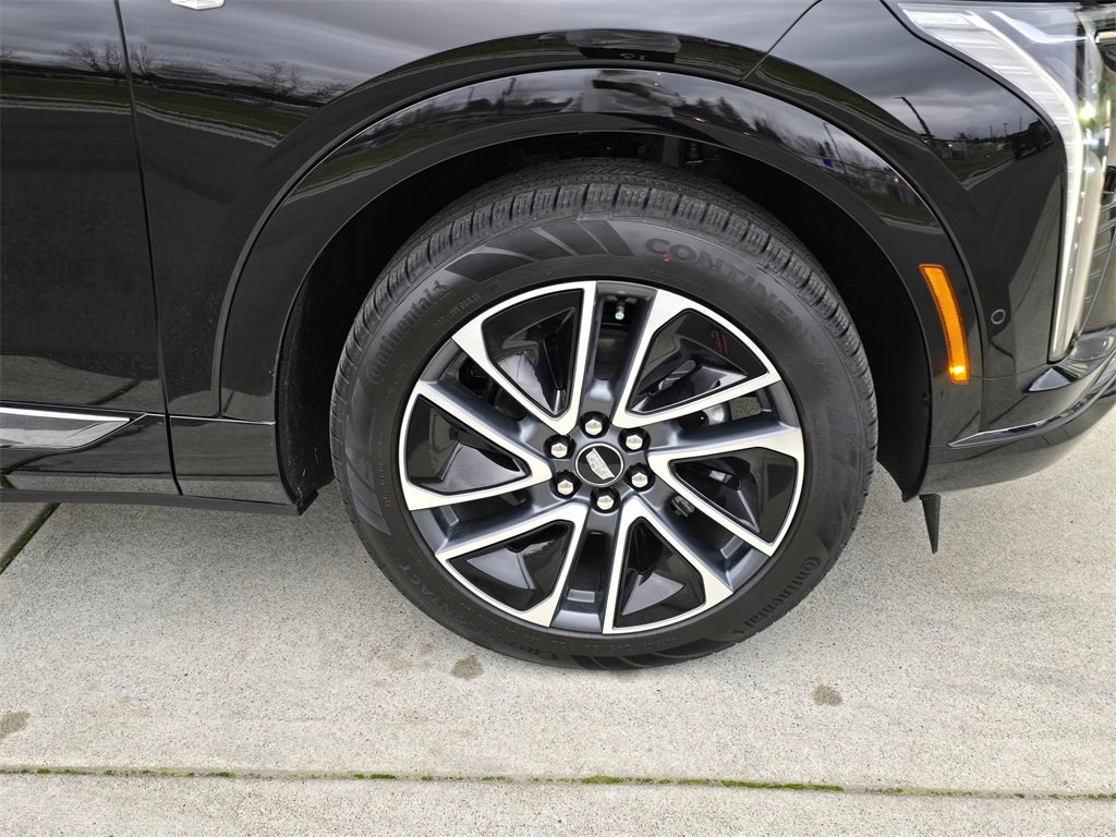 New 2026 Cadillac Optiq Sport 1 image 9