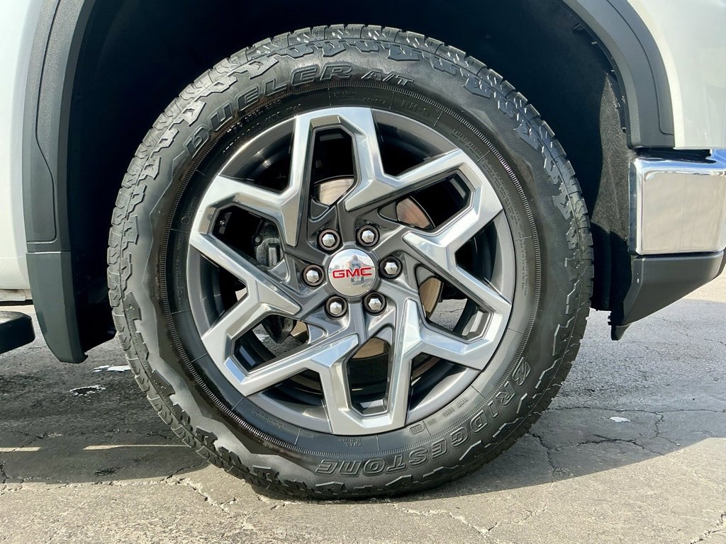 Used 2024 GMC Sierra 1500 SLT w/ SLT Premium Plus Package image 21
