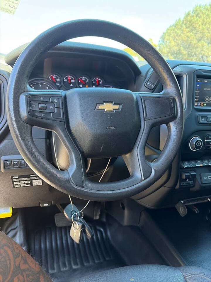 Used 2024 Chevrolet Silverado 2500 W/T w/ WT Fleet Convenience Package AWD/4WD image 15