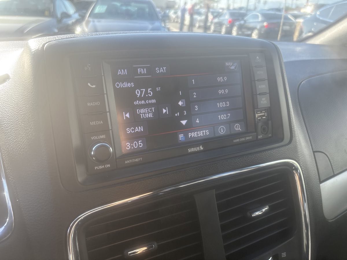 Used 2019 Dodge Grand Caravan GT image 14