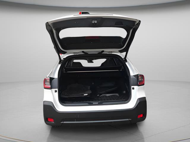 Used 2024 Subaru Outback Premium image 8