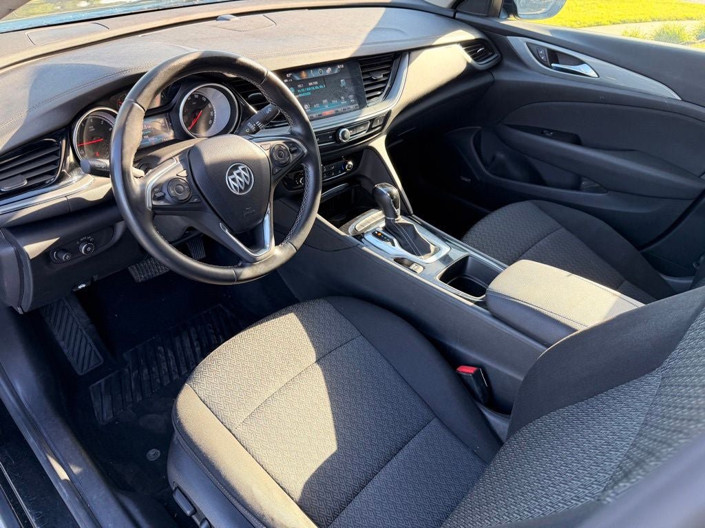 Used 2018 Buick Regal Preferred w/ Sights and Sounds Package FWD image 23
