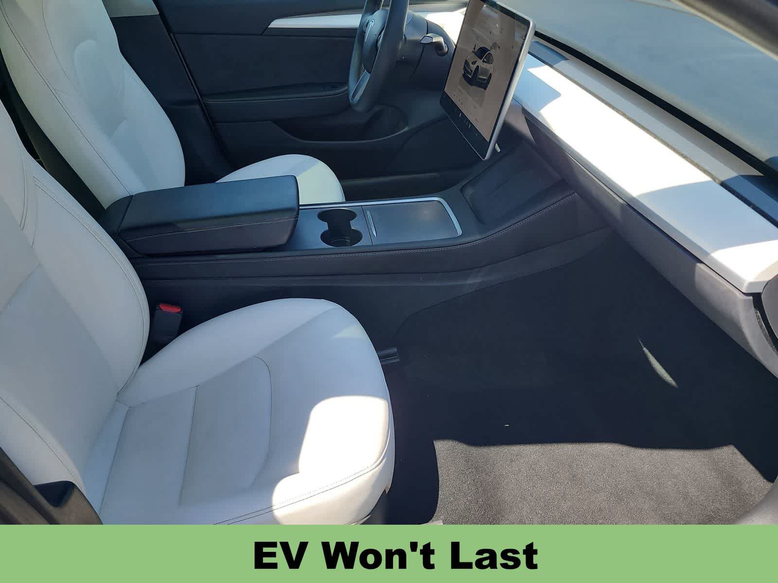Used 2023 Tesla Model 3 Standard Range RWD image 18
