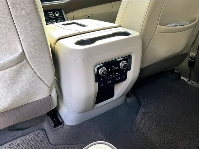 Used 2023 GMC Yukon Denali w/ Advanced Technology Package RWD image 25