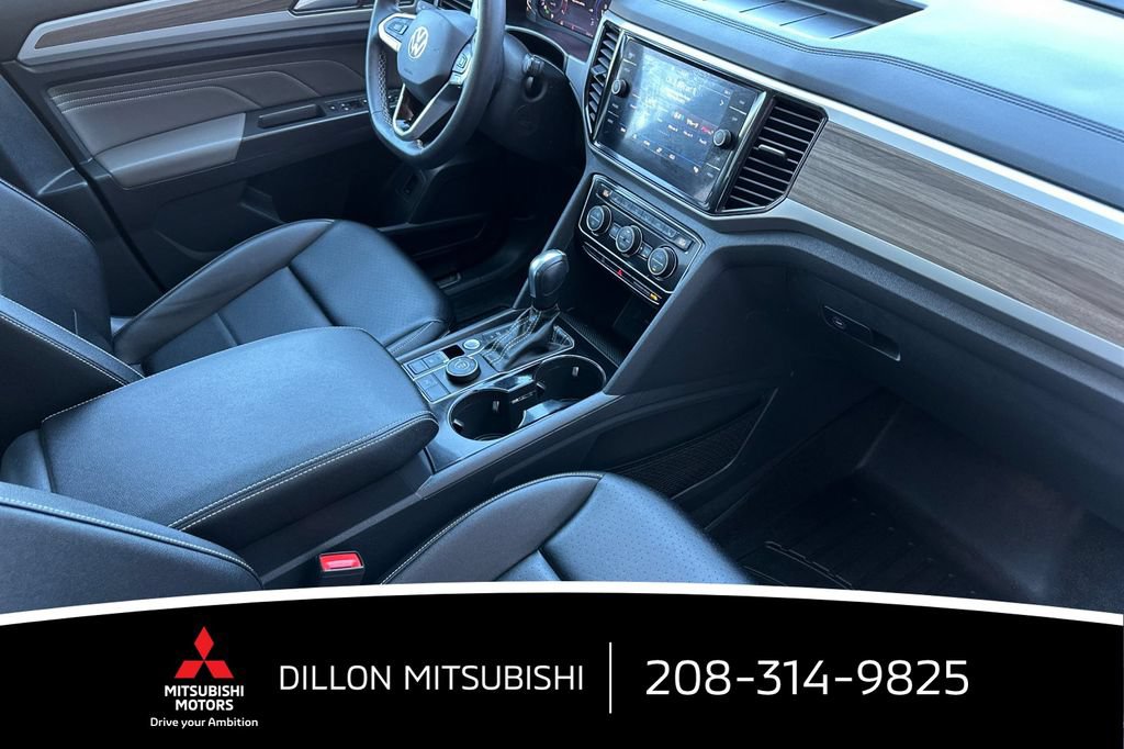 Used 2023 Volkswagen Atlas SEL AWD/4WD image 17