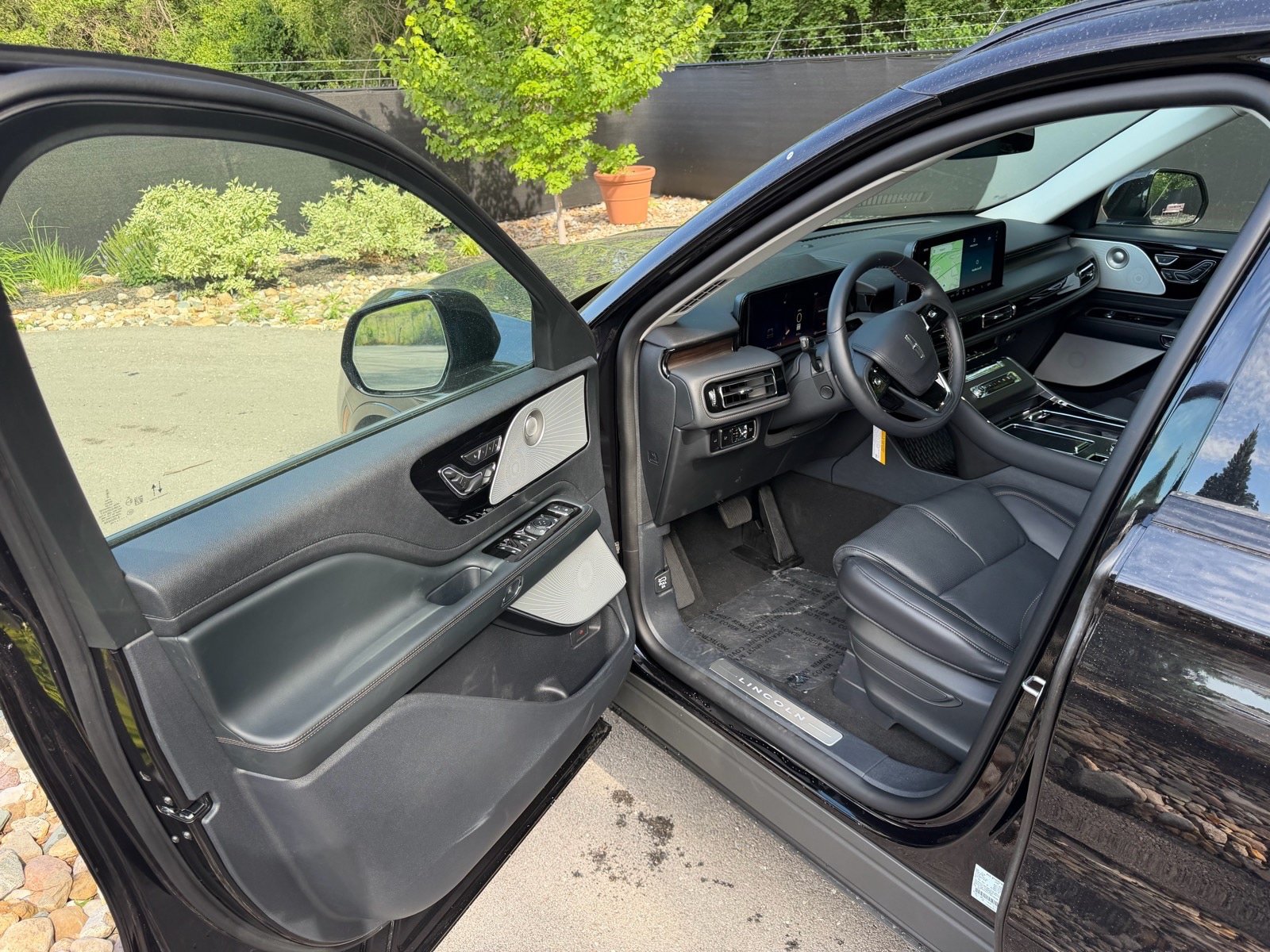 New 2026 Lincoln Aviator Reserve AWD/4WD image 24