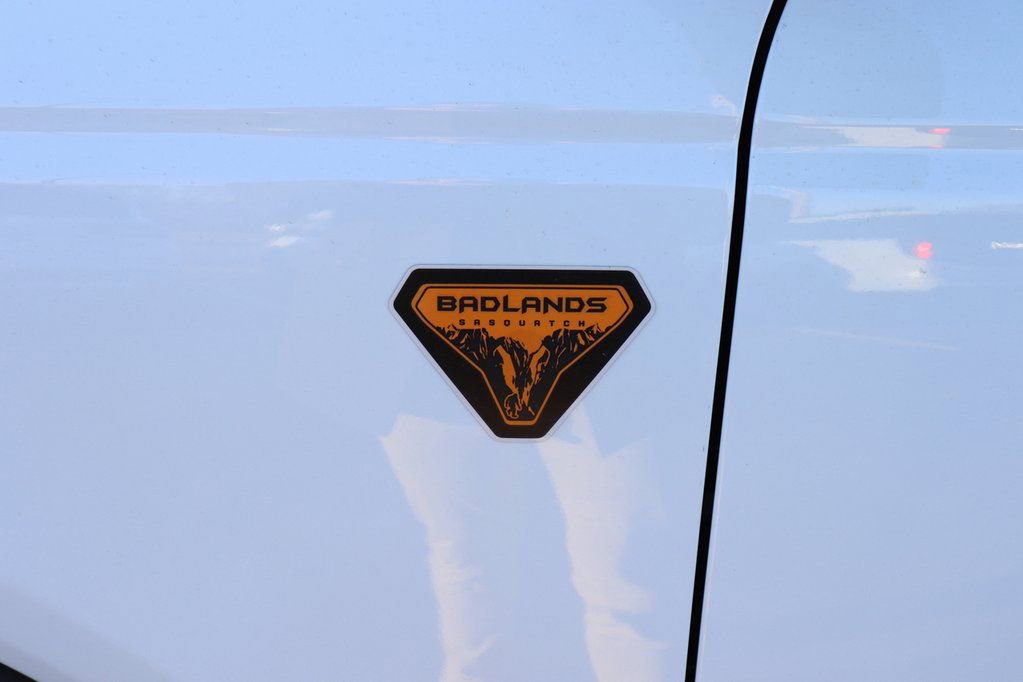 New 2025 Ford Bronco Badlands w/ Sasquatch Package image 5