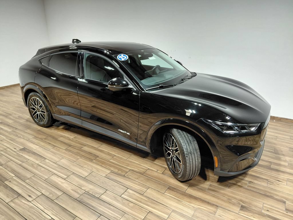 Certified 2025 Ford Mustang Mach-E Premium AWD/4WD image 15