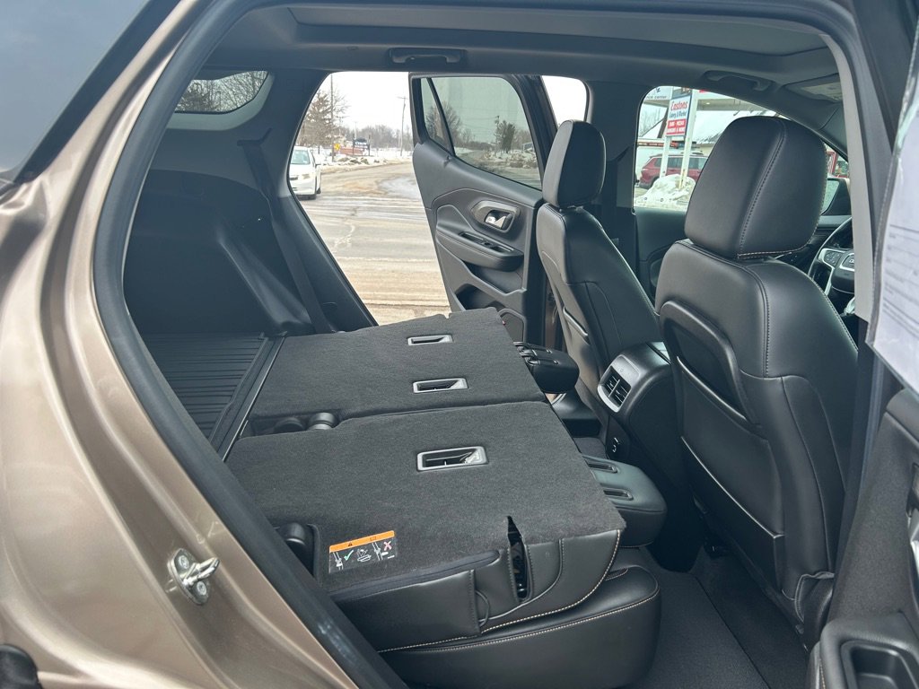 Used 2018 GMC Terrain SLT w/ Preferred Package image 34