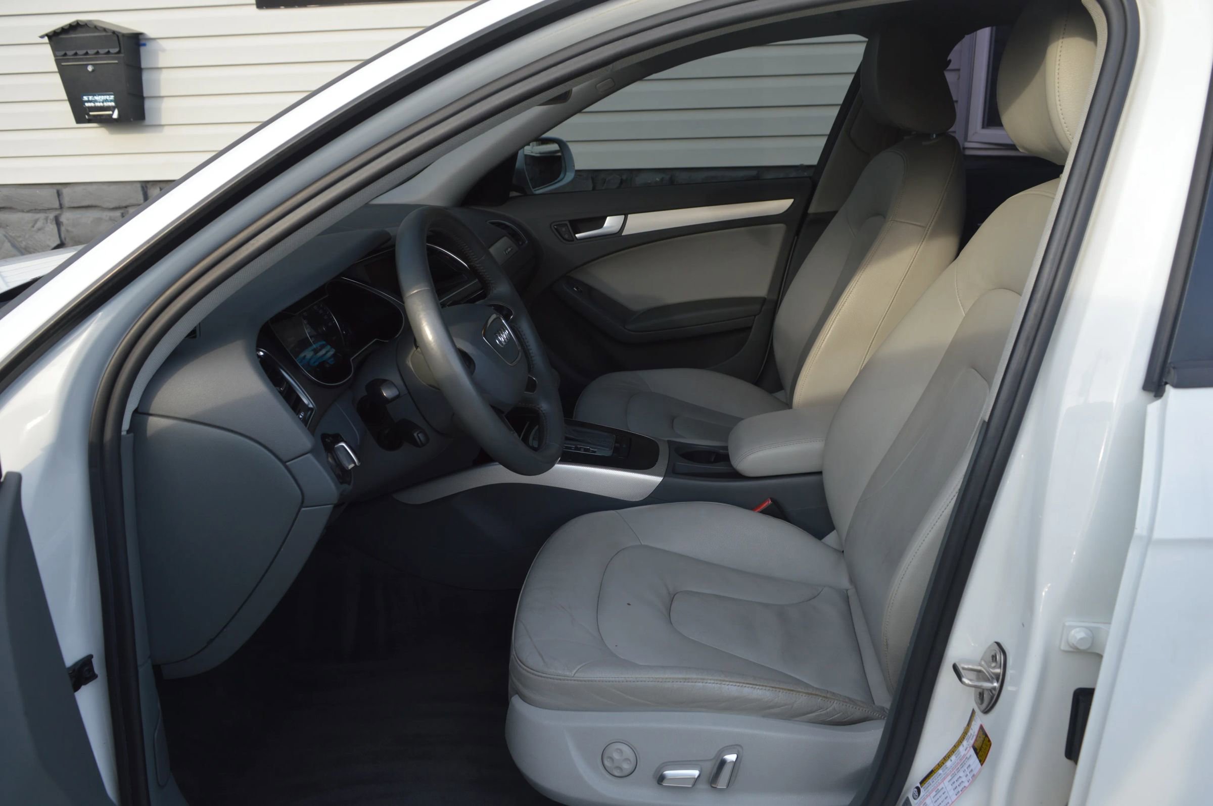 Used 2013 Audi A4 2.0T Premium image 10