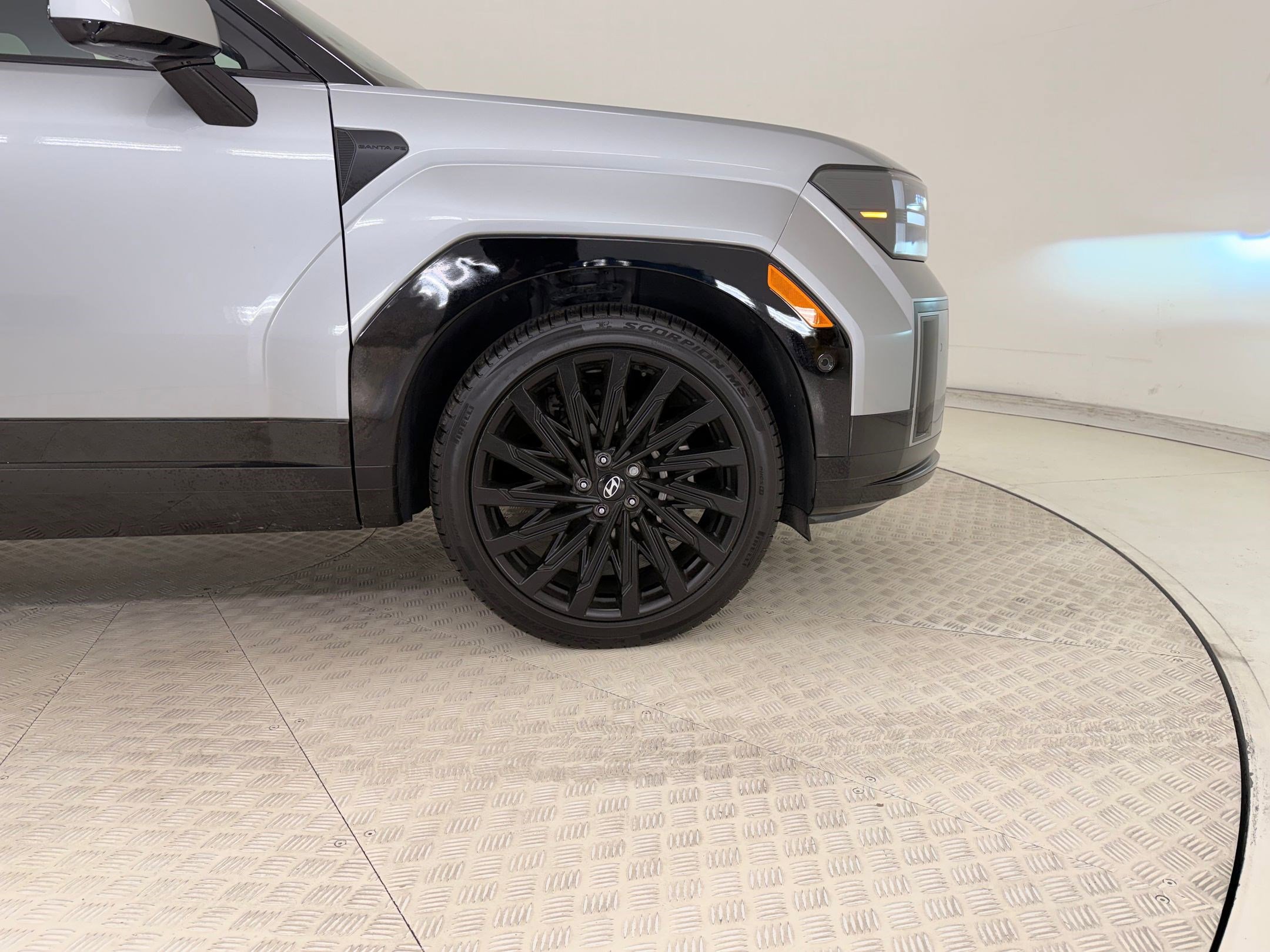 Used 2024 Hyundai Santa Fe Calligraphy image 31