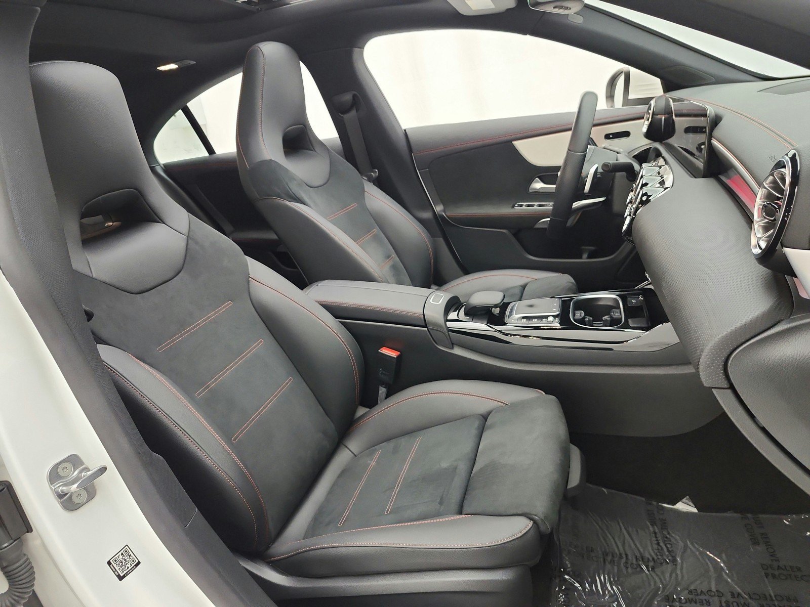 Certified 2023 Mercedes-Benz CLA 35 AMG 4MATIC image 20