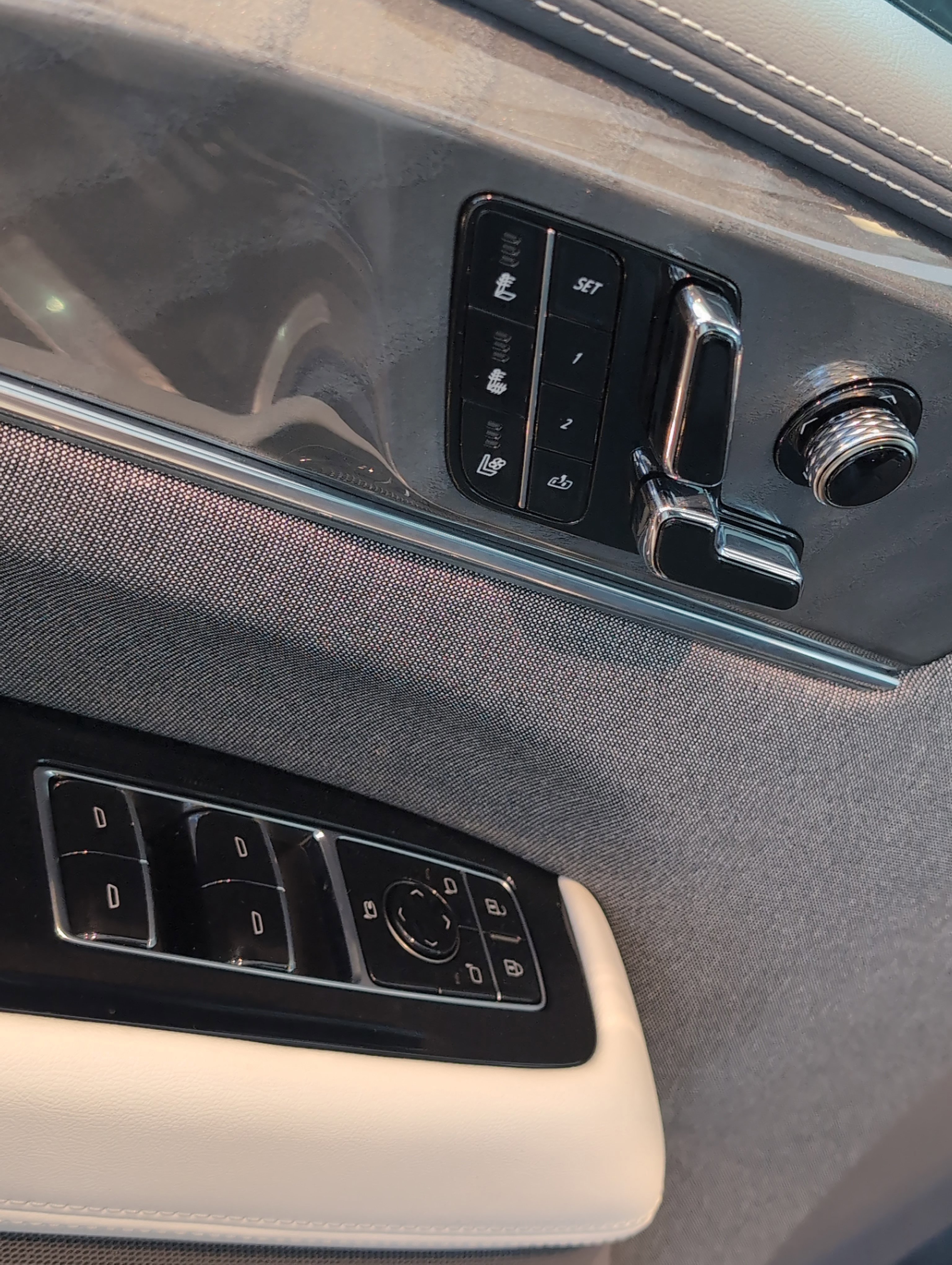 New 2025 Cadillac Escalade IQ Sport 1 image 9