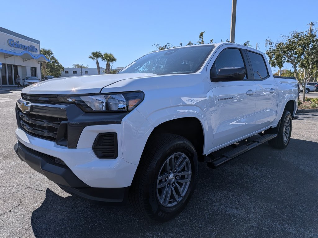 Used 2023 Chevrolet Colorado LT RWD image 8