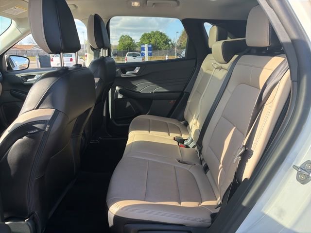 Used 2022 Ford Escape SEL w/ Technology Package image 9