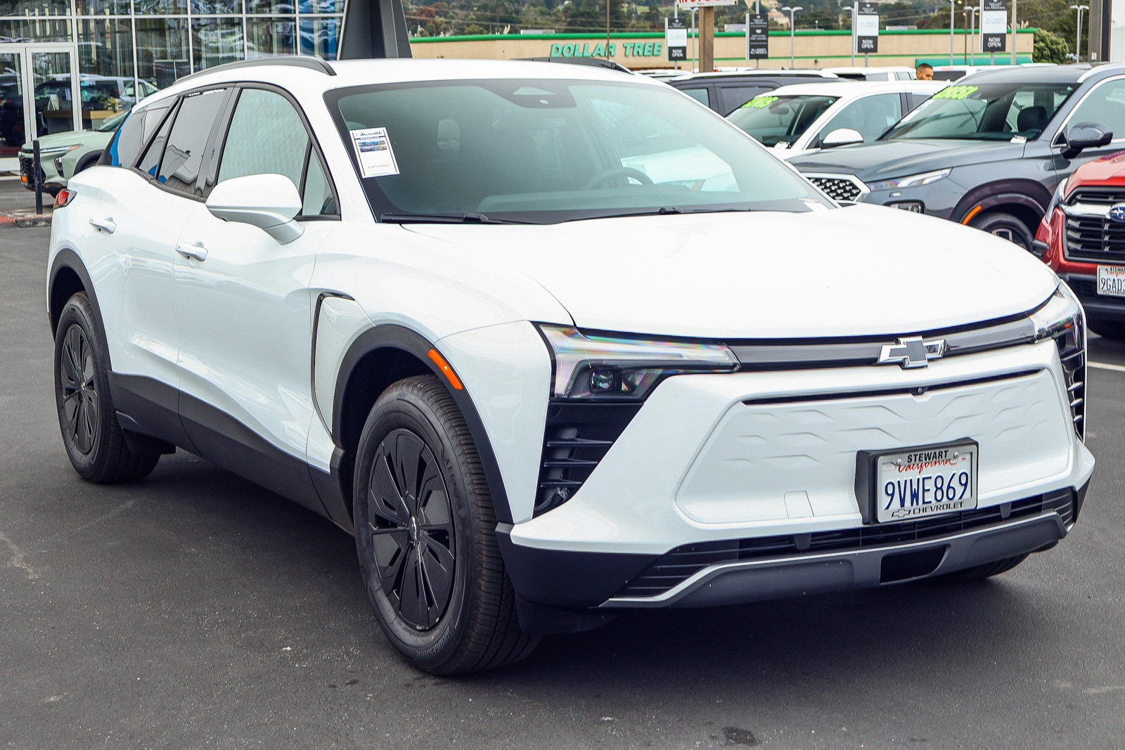 Used 2025 Chevrolet Blazer EV LT w/ Midnight/Sport Edition FWD image 18
