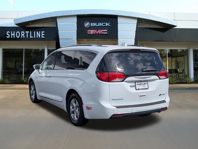 Used 2018 Chrysler Pacifica Touring-L image 5
