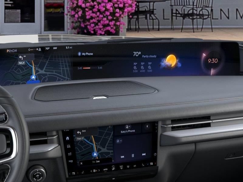 New 2026 Lincoln Navigator Reserve w/ Jet Appearance Package AWD/4WD image 14