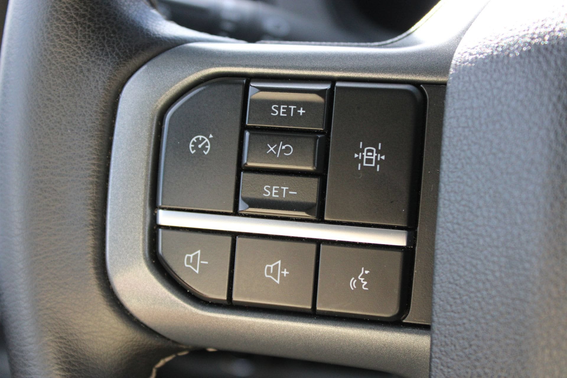 Used 2024 Ford F150 XLT w/ Tow/Haul Package AWD/4WD image 23