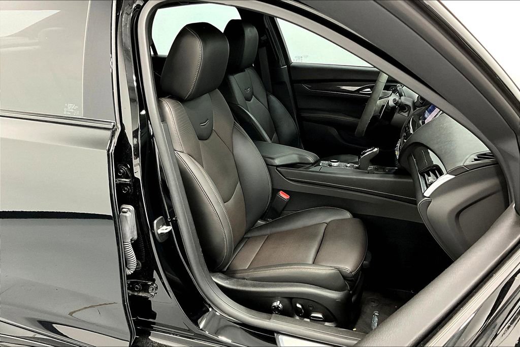 Used 2024 Cadillac CT5 V w/ Premium Package image 10