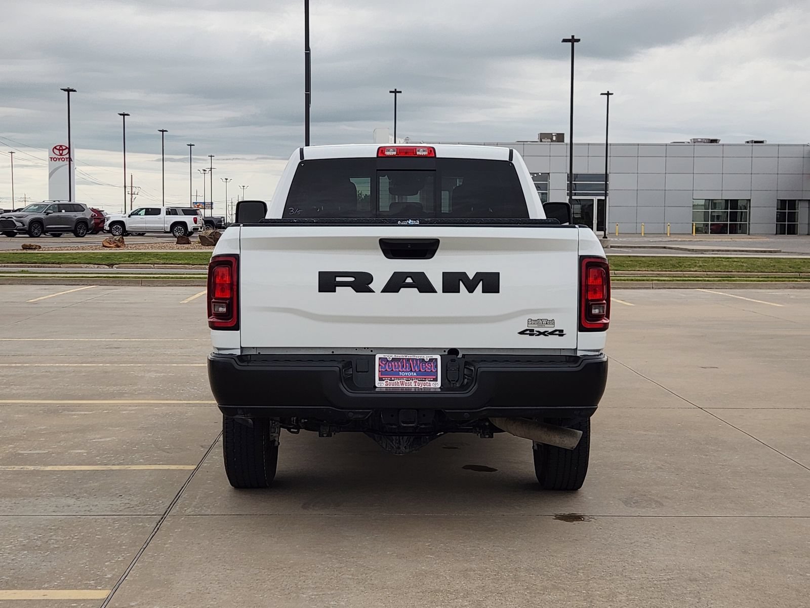 Used 2025 RAM 2500 Tradesman AWD/4WD image 8