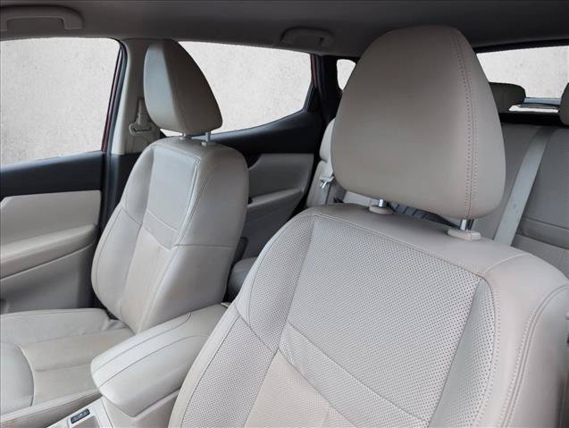 Used 2022 Nissan Rogue Sport SL AWD/4WD image 12