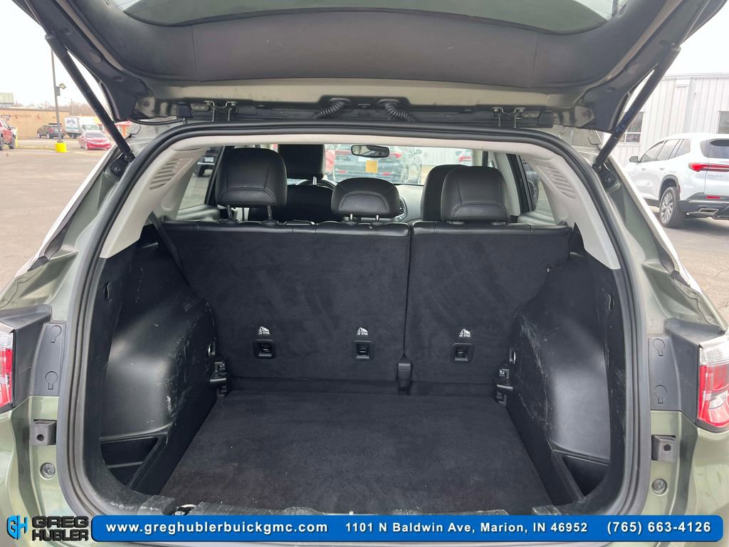 Used 2019 Jeep Compass Latitude image 11