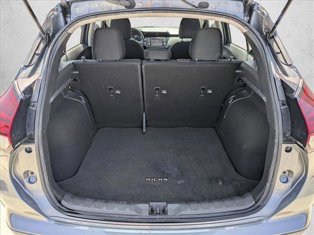 Used 2021 Nissan Kicks S FWD image 6