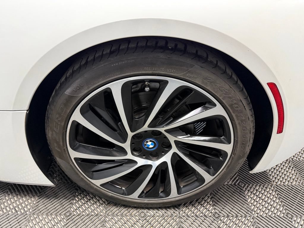 Used 2015 BMW i8 AWD/4WD image 20