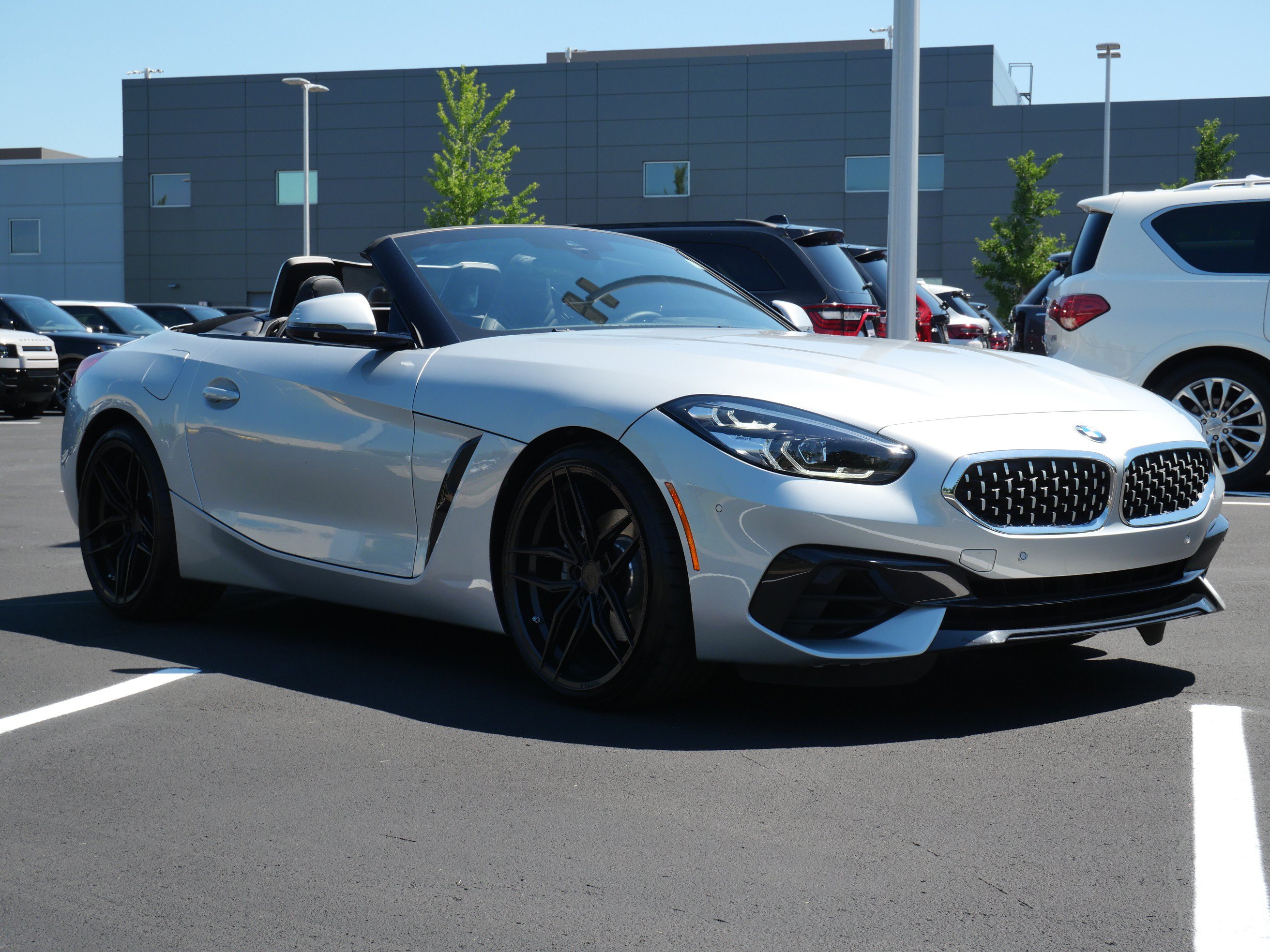 Used 2019 BMW Z4 sDrive30i w/ Executive Package RWD image 7