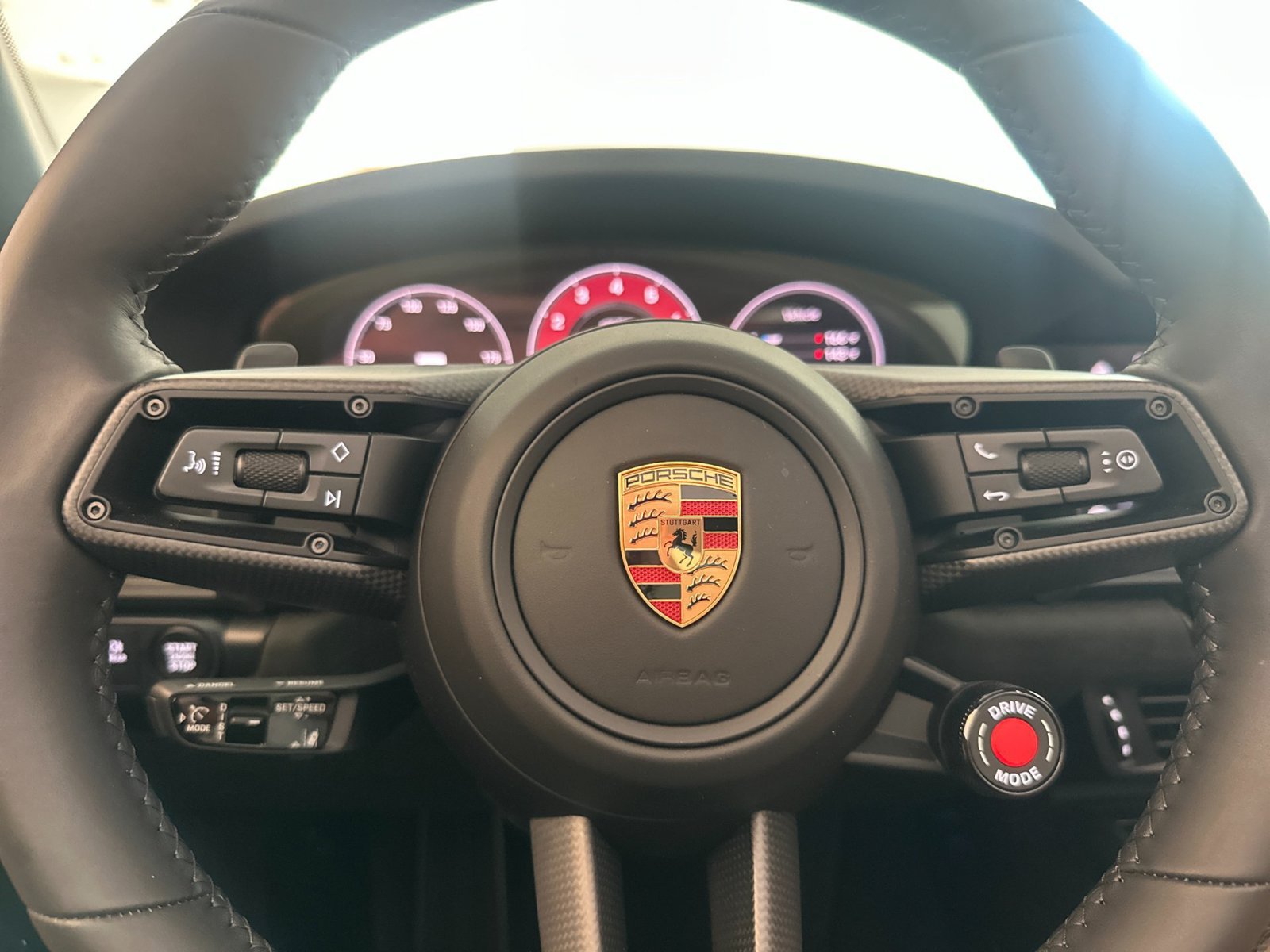 Certified 2026 Porsche 911 Targa 4 GTS AWD/4WD image 22
