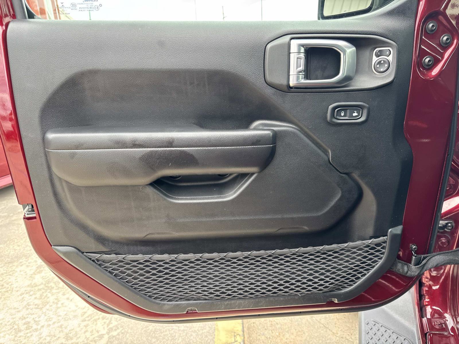 Used 2021 Jeep Gladiator Sport AWD/4WD image 18