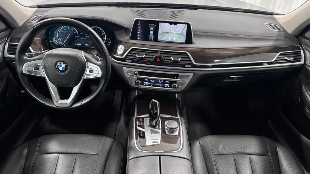 Used 2018 BMW 740i xDrive AWD/4WD image 2