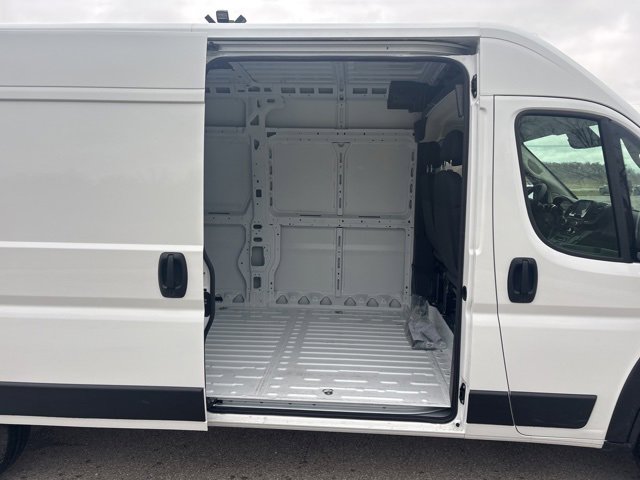 New 2026 RAM ProMaster 3500 w/ Convenience Group image 18