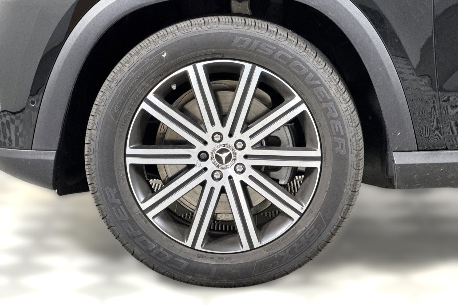 Used 2025 Mercedes-Benz GLE 350 4MATIC image 11
