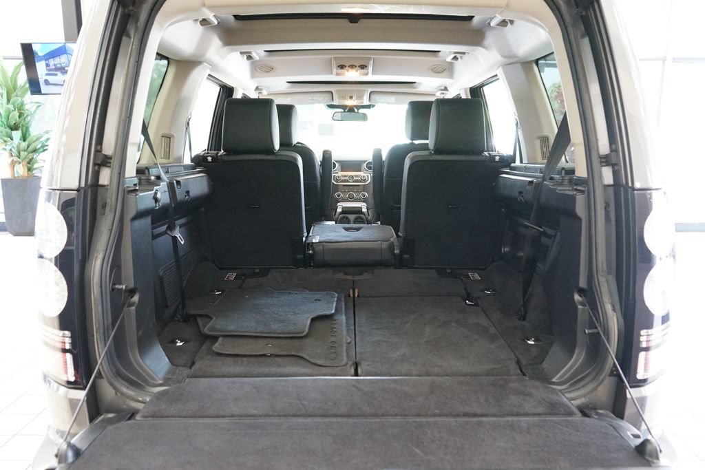 Used 2015 Land Rover LR4 HSE AWD/4WD image 49