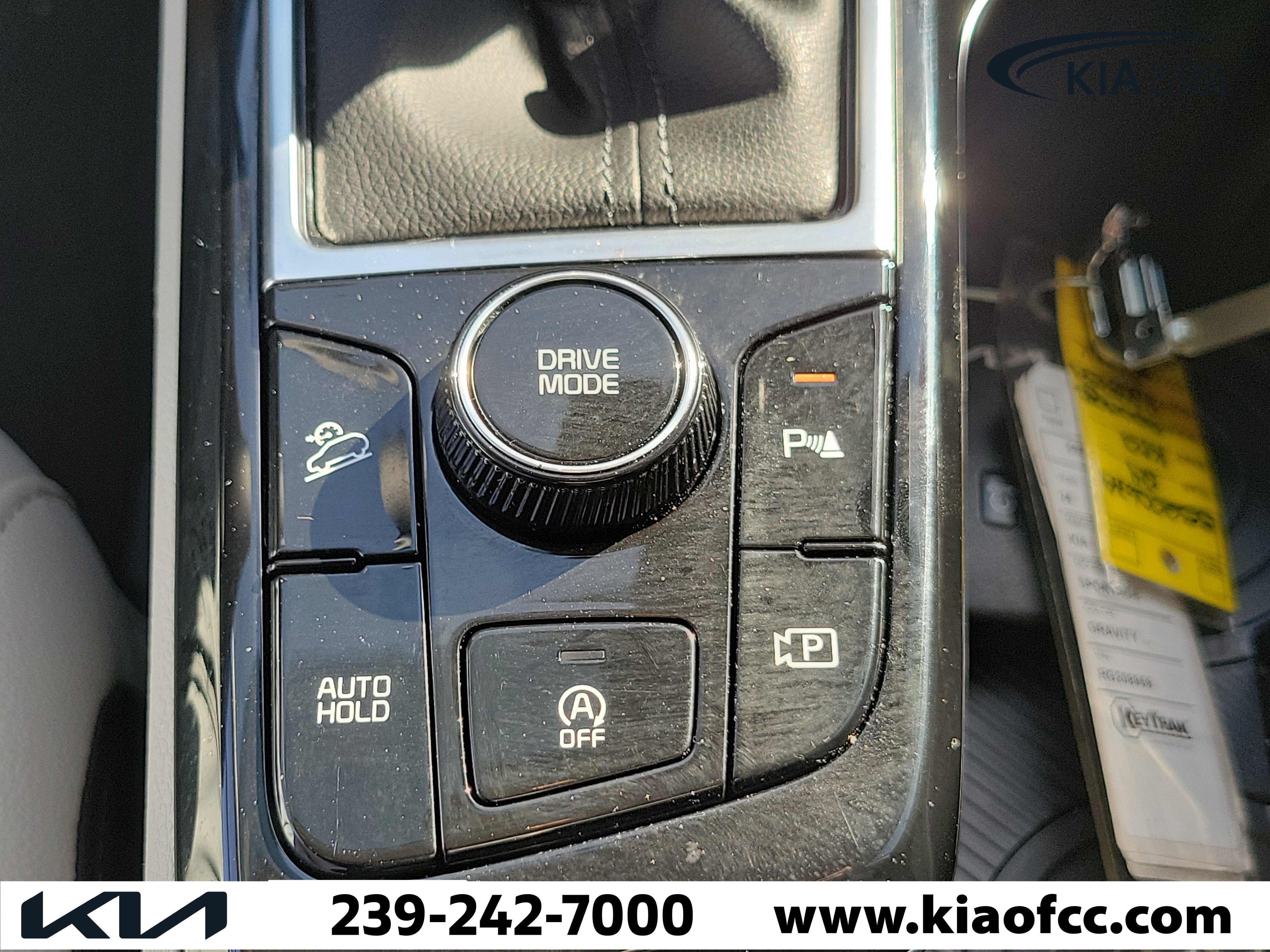 Certified 2024 Kia Sportage EX FWD image 29