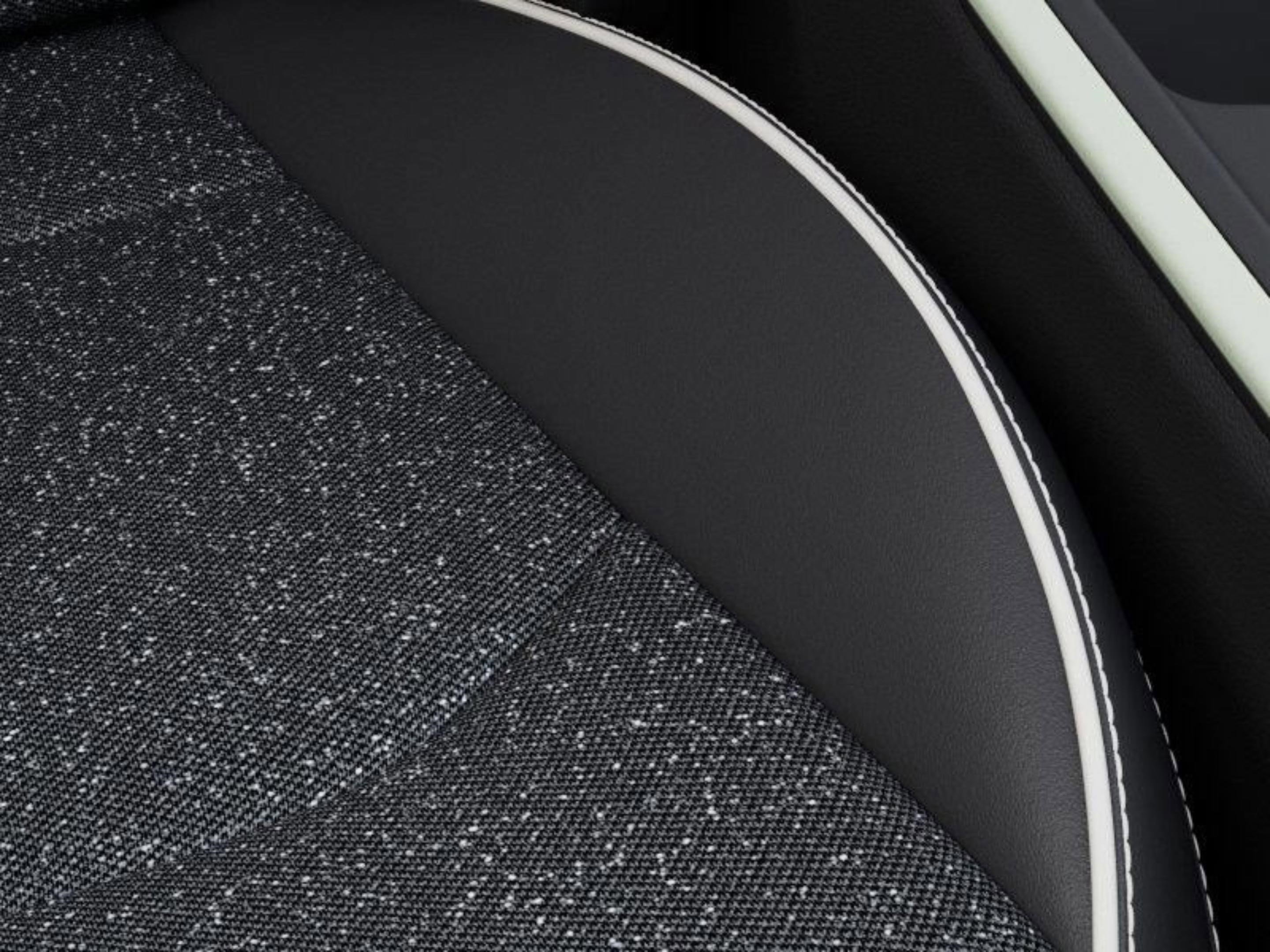 New 2025 Kia K4 GT-Line image 20