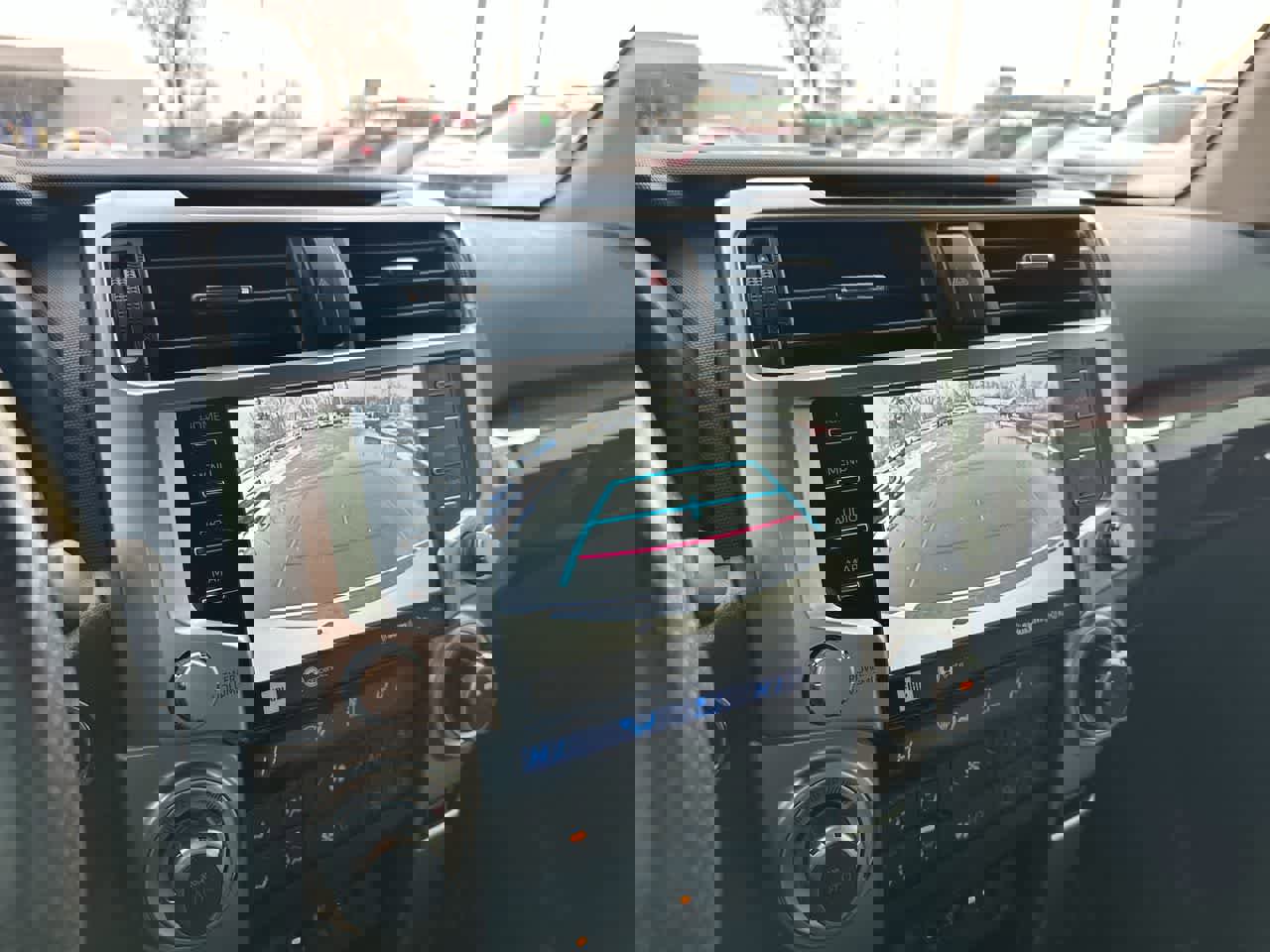 Used 2020 Toyota 4Runner Limited image 32