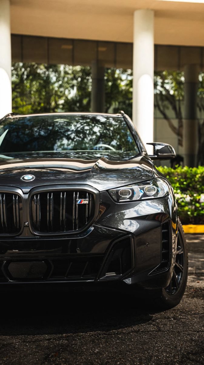 Used 2025 BMW X5 M60i w/ Climate Comfort Package AWD/4WD image 8