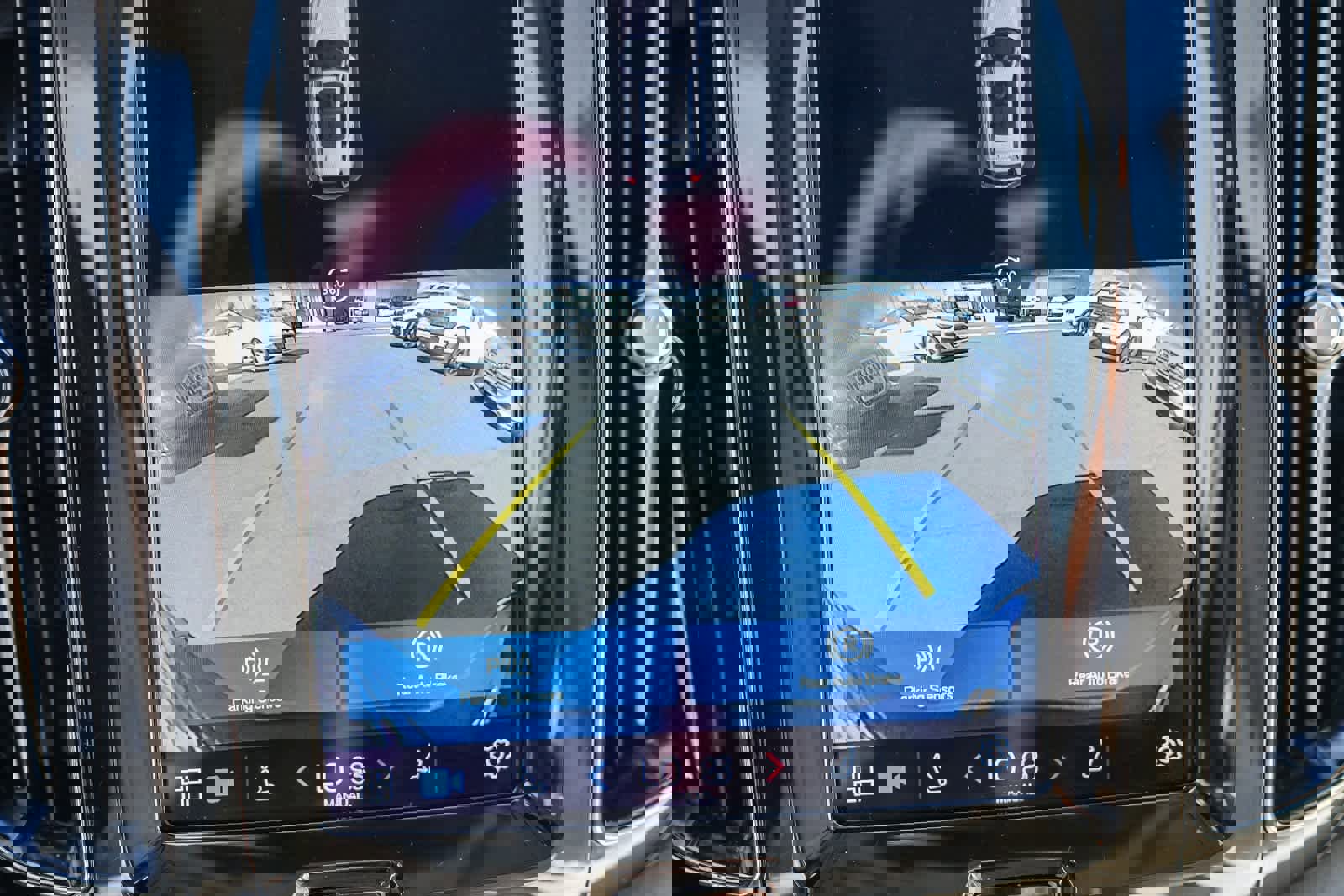 Used 2023 Volvo XC60 B5 Ultimate image 22