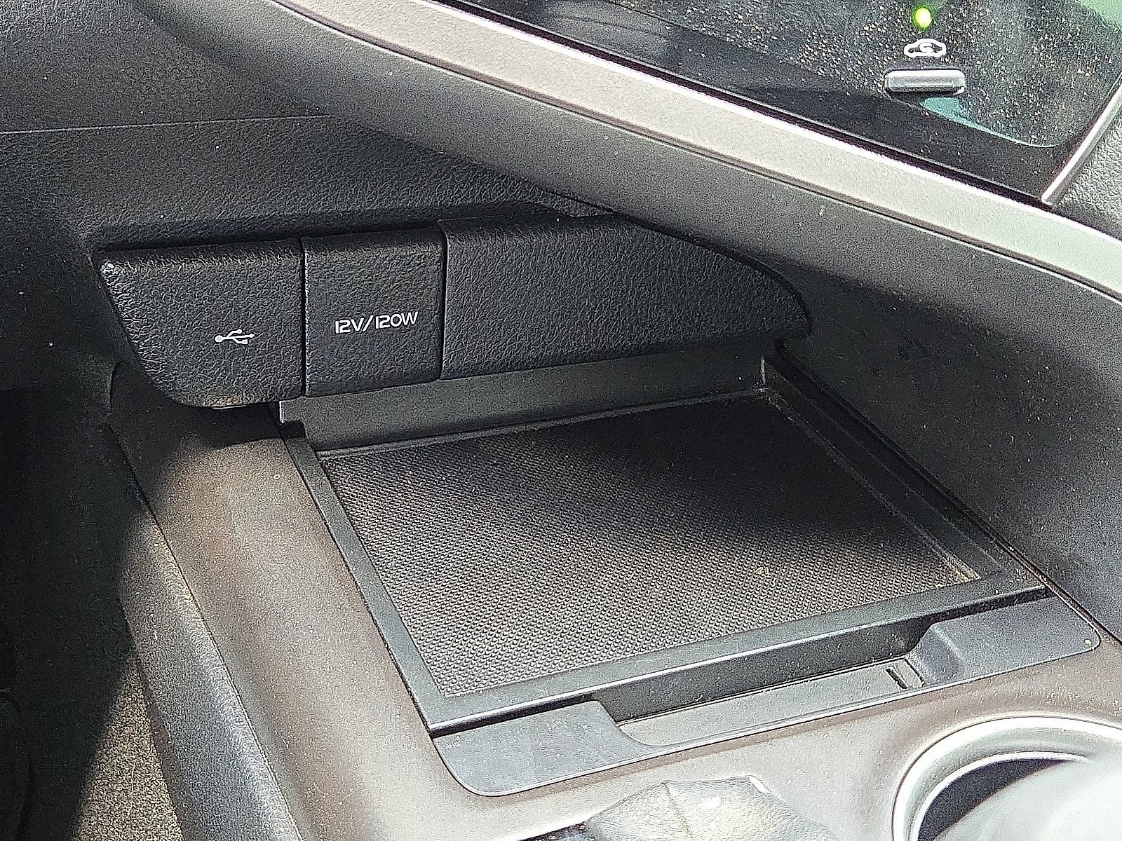 Used 2024 Toyota Camry LE FWD image 28