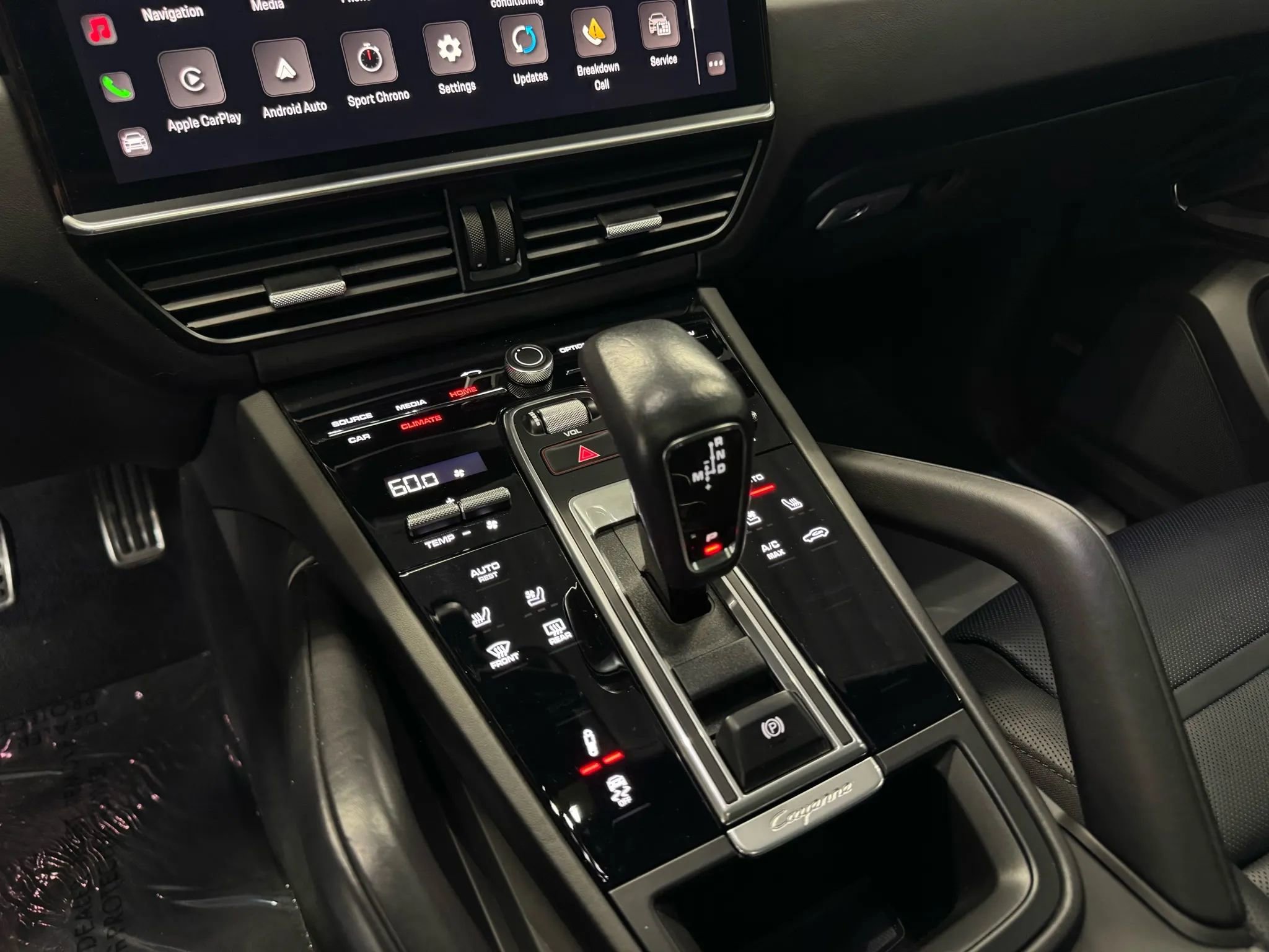 Used 2023 Porsche Cayenne GTS image 18