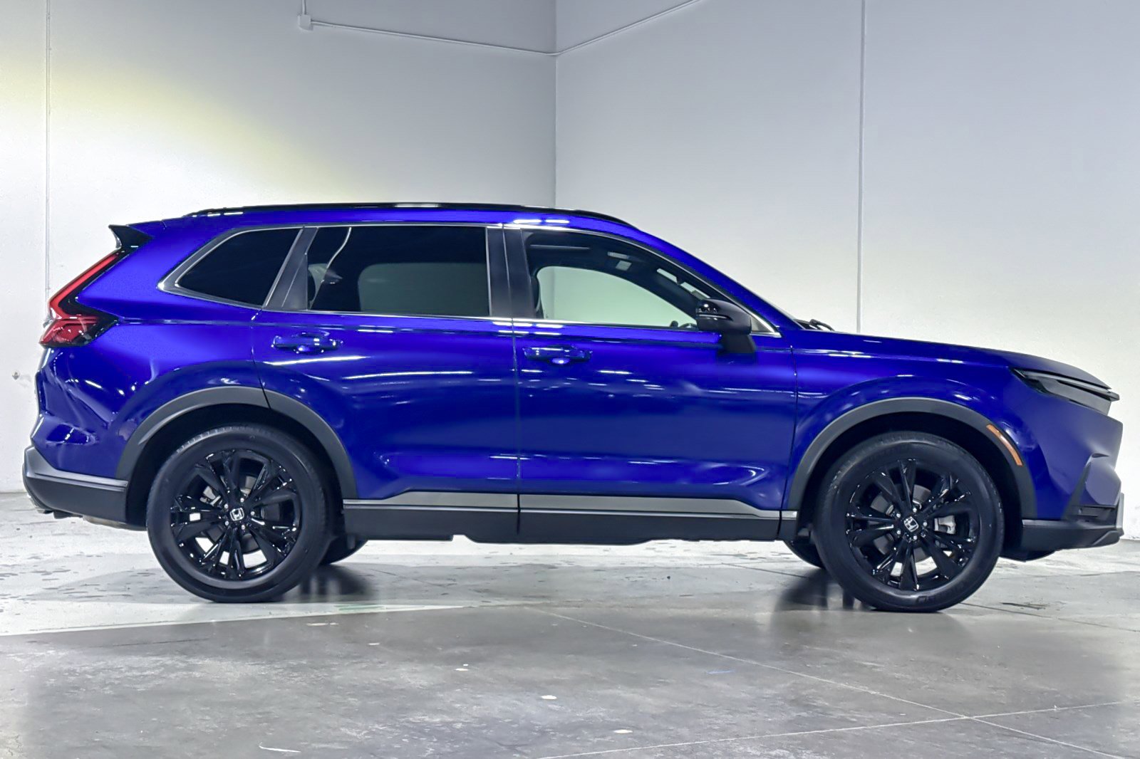 Certified 2023 Honda CR-V Sport Touring image 8